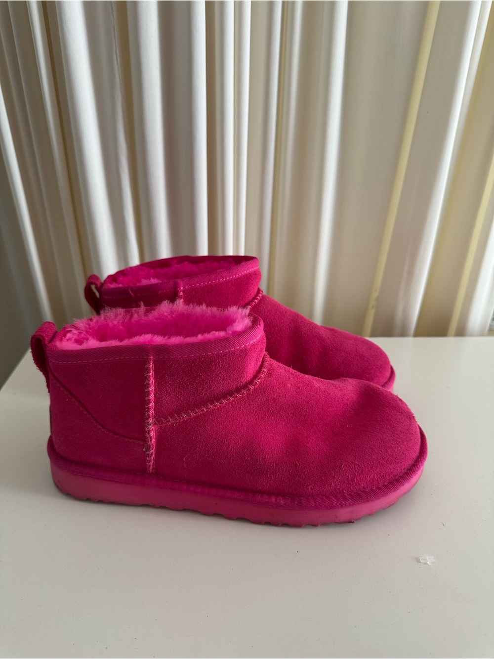 Ugg Classic Ultra Mini Boots Hot Pink Carnation Size 7 Womens Fall Winter
